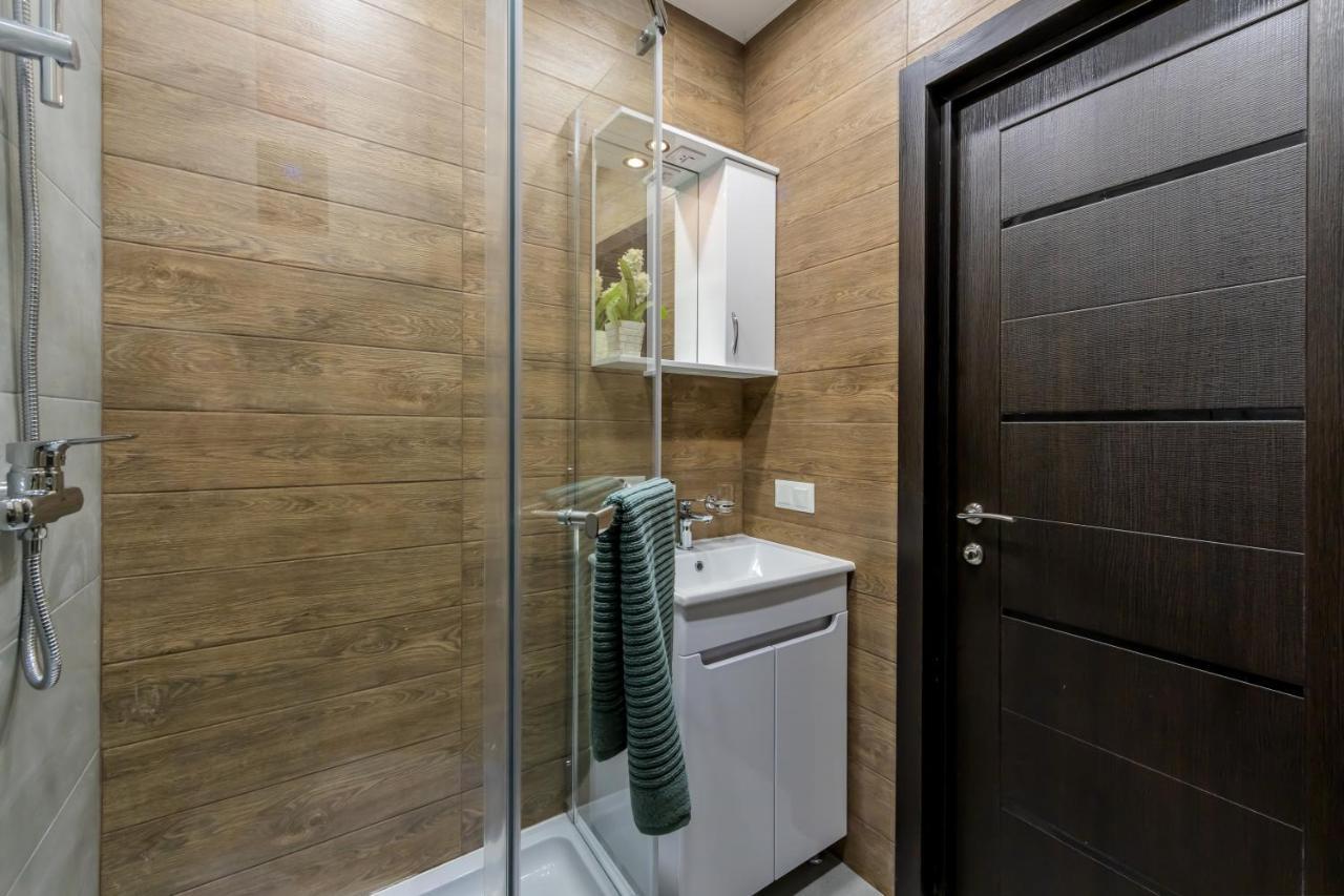 Rv Old City Apartment Velyka Vasylkivska 28,Self Check-In 24Х7 Kyiv Exterior photo