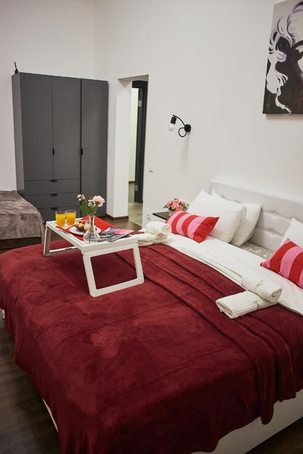 Rv Old City Apartment Velyka Vasylkivska 28,Self Check-In 24Х7 Kyiv Exterior photo