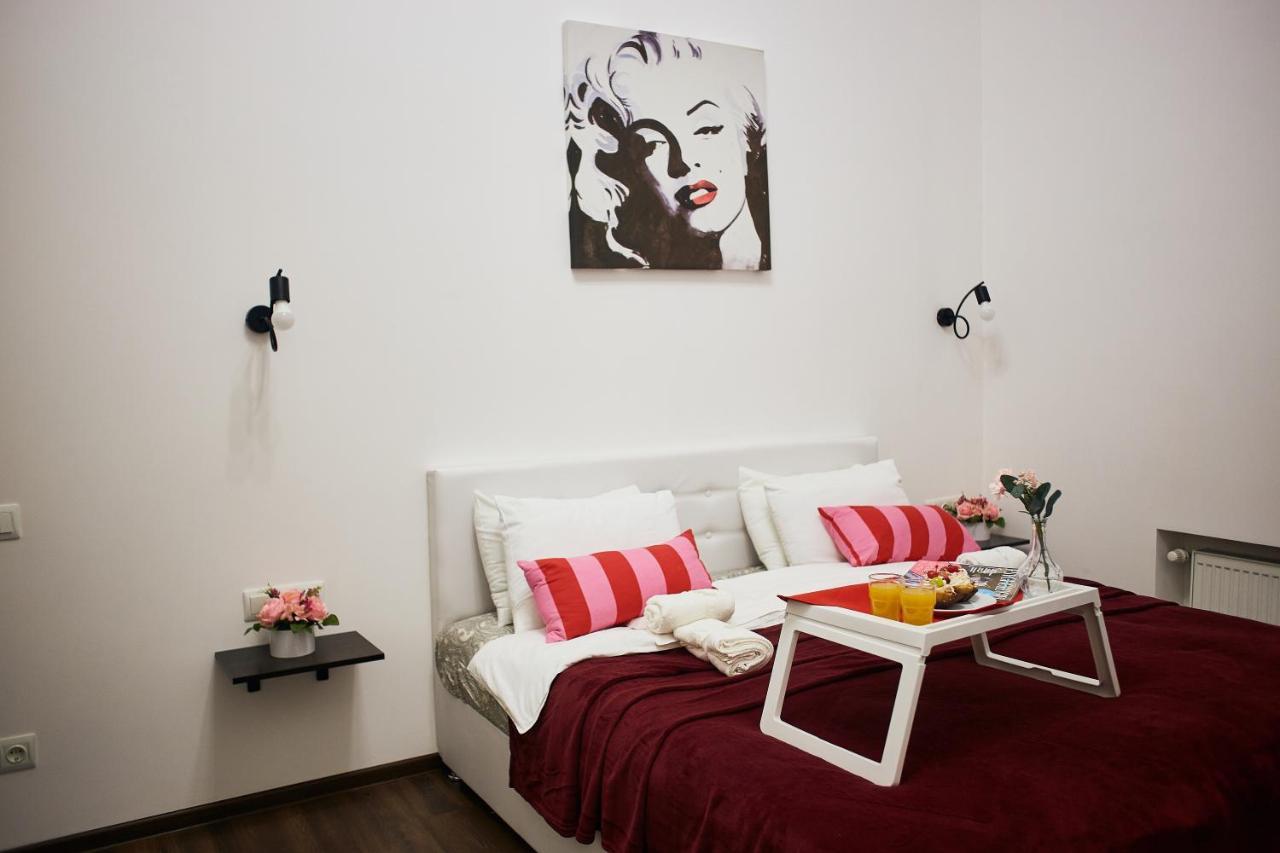 Rv Old City Apartment Velyka Vasylkivska 28,Self Check-In 24Х7 Kyiv Exterior photo
