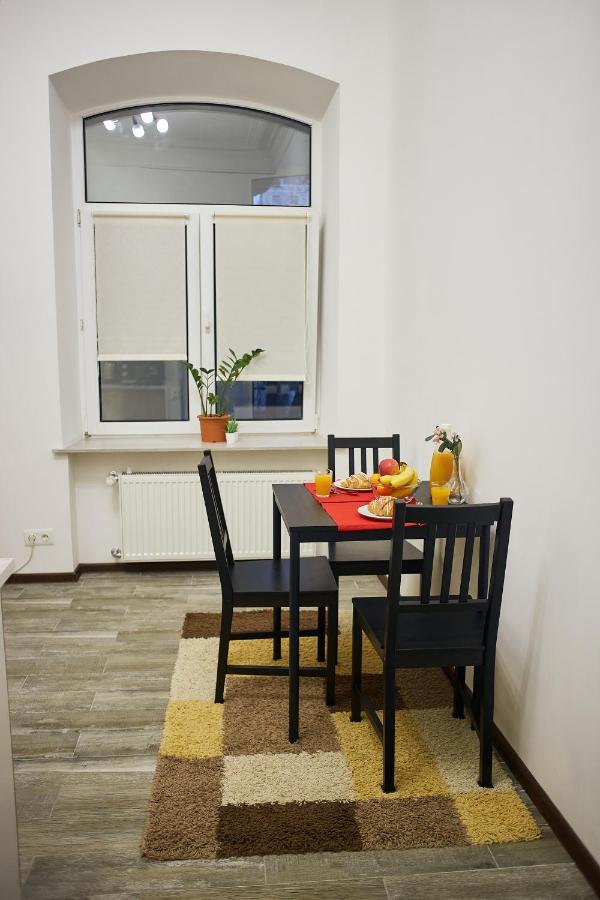 Rv Old City Apartment Velyka Vasylkivska 28,Self Check-In 24Х7 Kyiv Exterior photo
