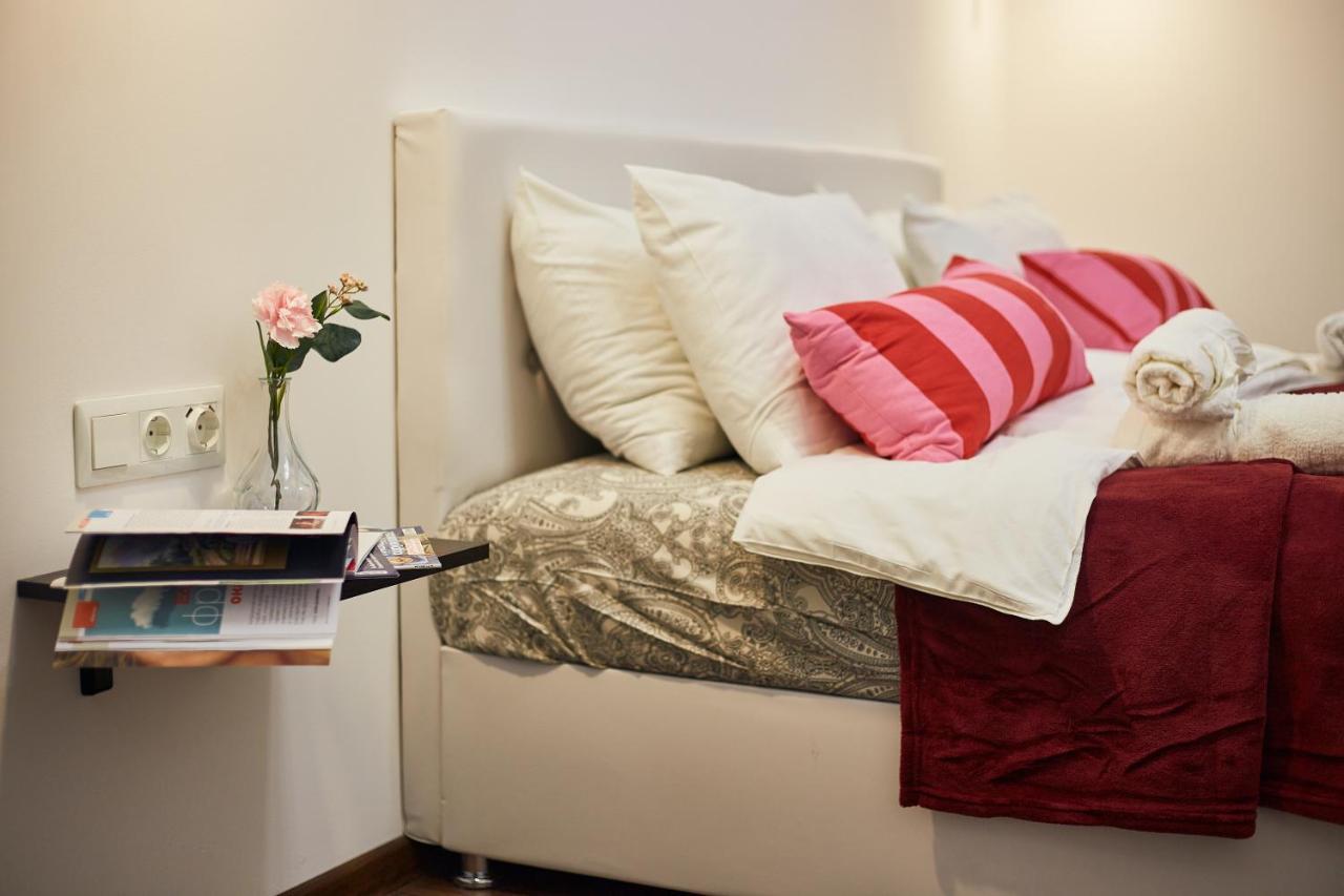 Rv Old City Apartment Velyka Vasylkivska 28,Self Check-In 24Х7 Kyiv Exterior photo